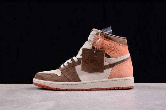 Air Jordan 1 Retro High OG – Sandstone Brown & Ember Orange